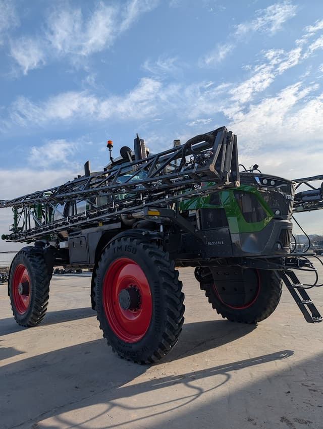 Image of Fendt RoGator 937H equipment image 4