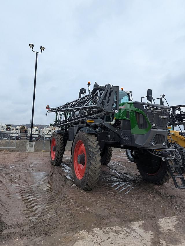 Image of Fendt RoGator 937H equipment image 3