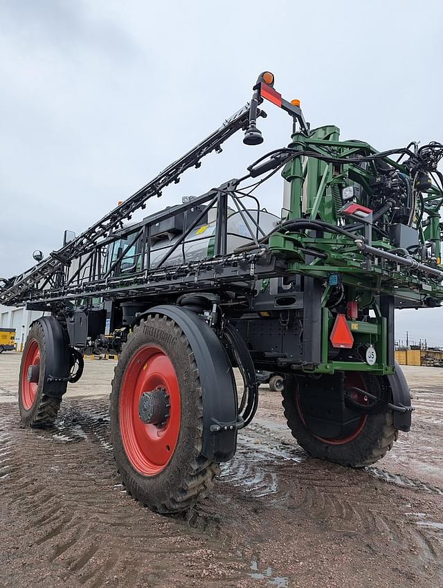 Image of Fendt RoGator 937H equipment image 1