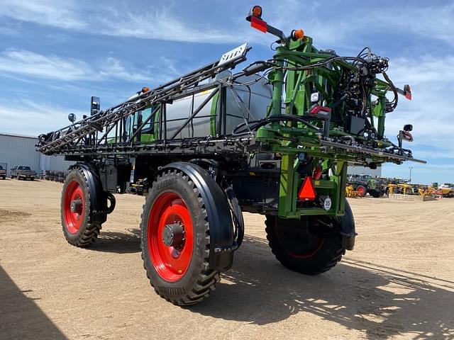 Image of Fendt RoGator 937H equipment image 1