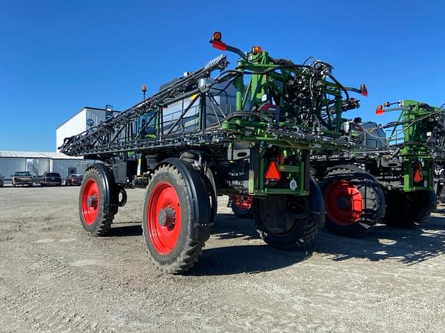 Image of Fendt RoGator 937H equipment image 2