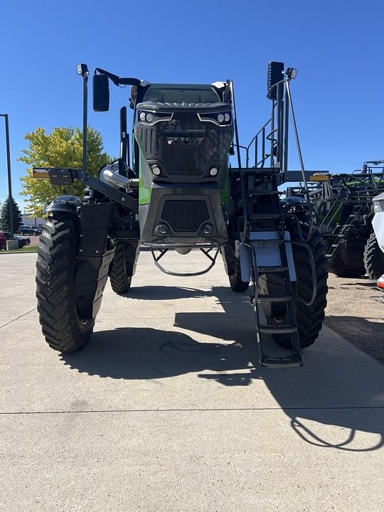 Image of Fendt RoGator 937H equipment image 2