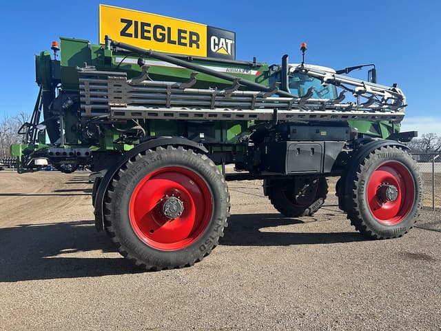 Image of Fendt RoGator 937H equipment image 4