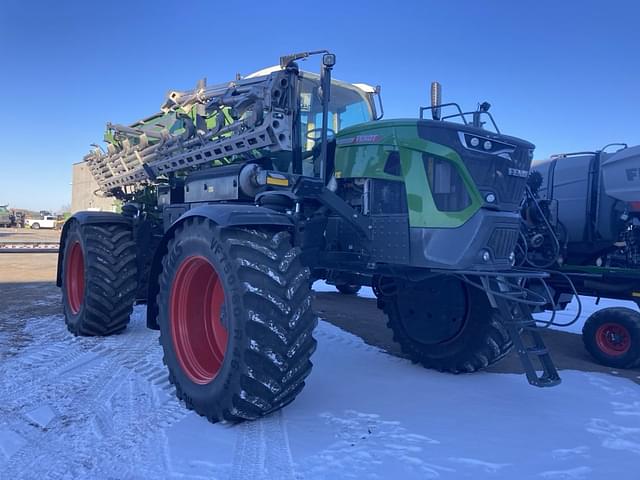 Image of Fendt RoGator 937H equipment image 3