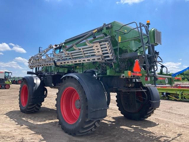 Image of Fendt RoGator 937H equipment image 2