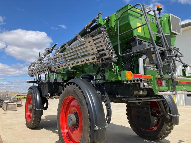 Image of Fendt RoGator 937H equipment image 1