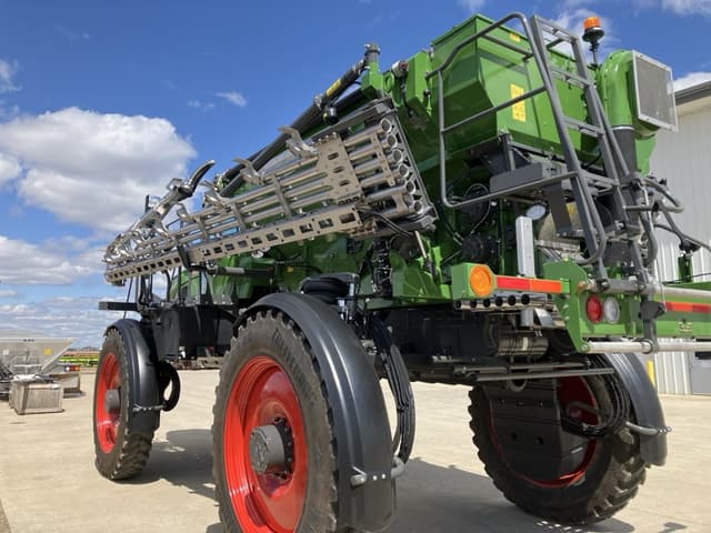 Image of Fendt RoGator 937H equipment image 1