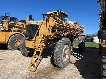 Main image Ag-Chem RoGator 984