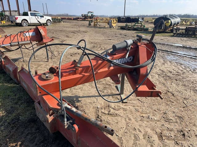 Image of Rhino 2500 equipment image 4