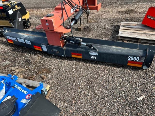 Image of Rhino 2500 equipment image 2