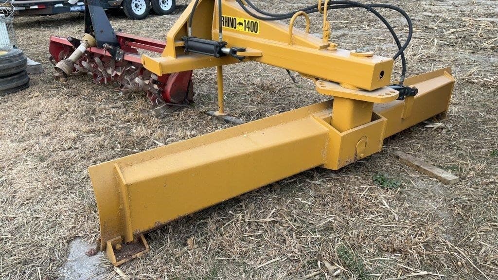 Image of Rhino 1400 Image 1