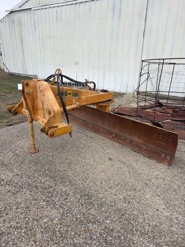 Image of Rhino 1400 equipment image 1