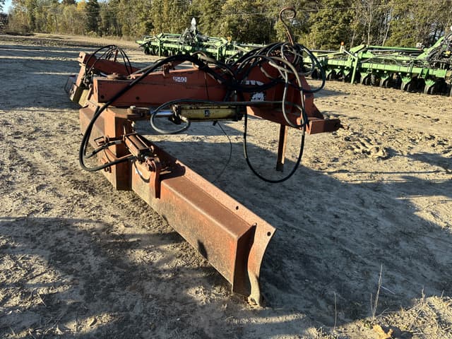 Image of Rhino 1540 equipment image 2