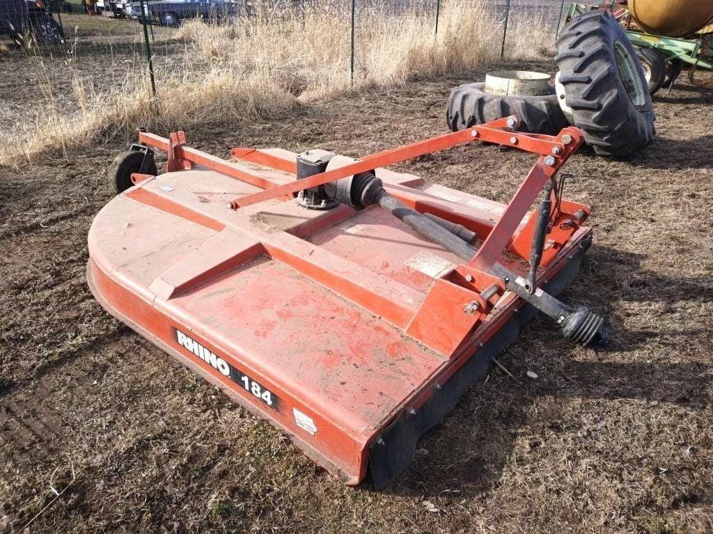 Rhino 184 Equipment Image0