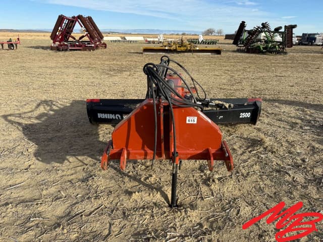 Image of Rhino 2500 equipment image 1