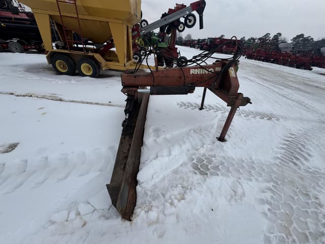 Image of Rhino 2500 equipment image 4