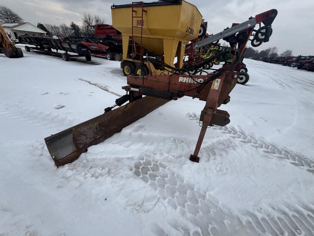 Image of Rhino 2500 equipment image 3