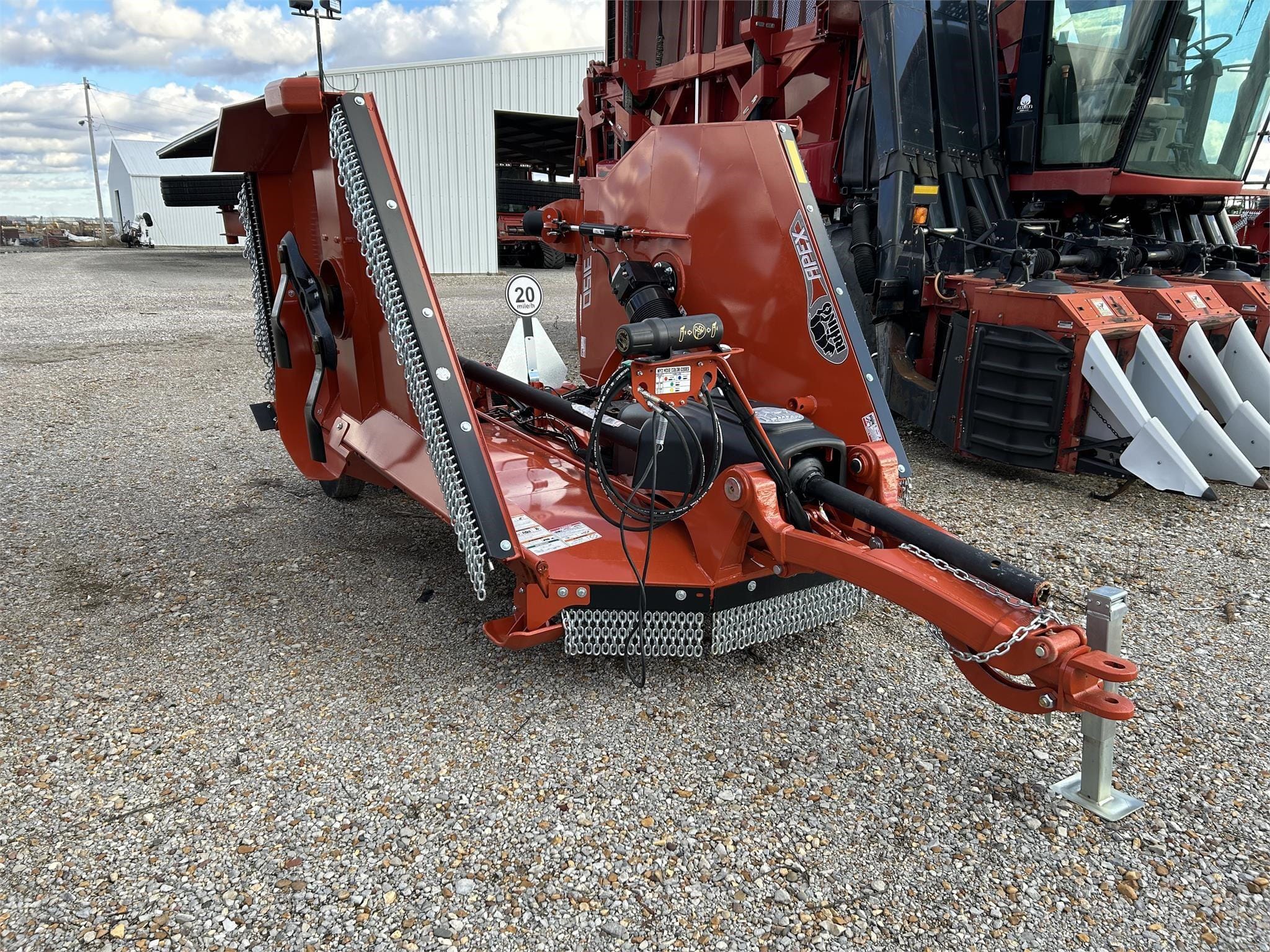 Rhino 3150 Equipment Image0