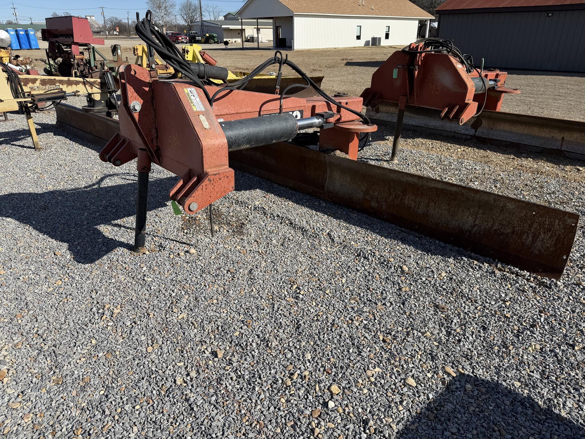 Rhino 3500 Equipment Image0