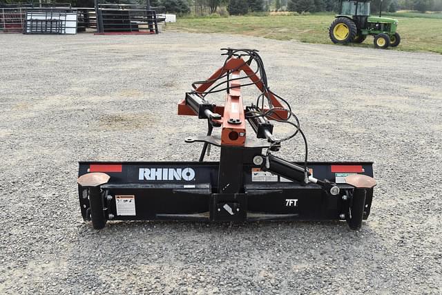 Image of Rhino 850 equipment image 3