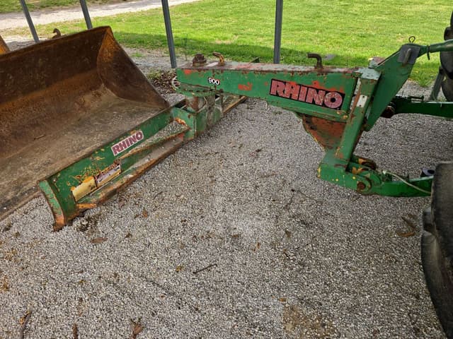 Image of Rhino 900 equipment image 3