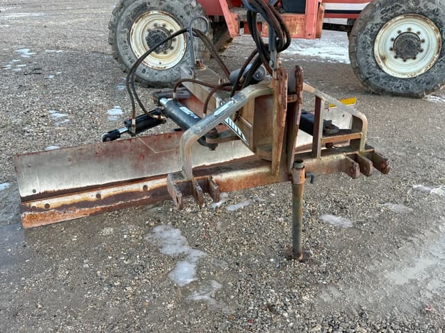 Image of Rhino 950 equipment image 4