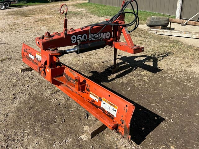 Image of Rhino R950 equipment image 3