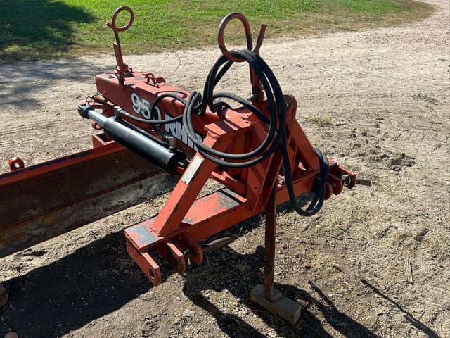 Image of Rhino R950 equipment image 4