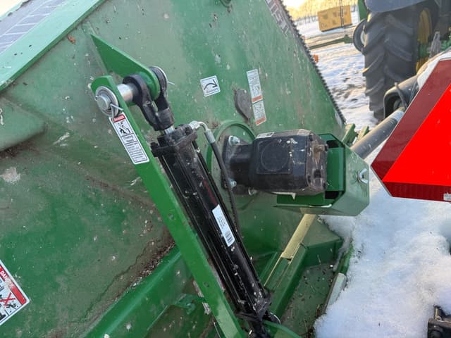 Image of Rhino TS10 equipment image 1