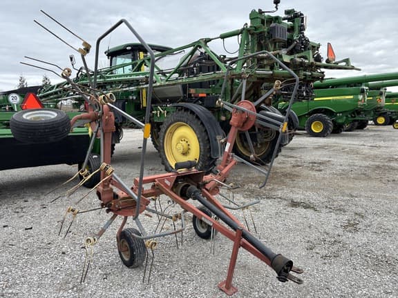 Image of Rhino PT405 equipment image 1