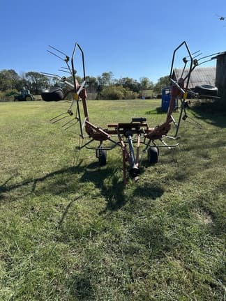 Image of Rhino PT405 equipment image 2