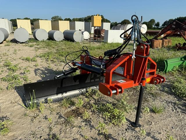 Image of Rhino R950 equipment image 1