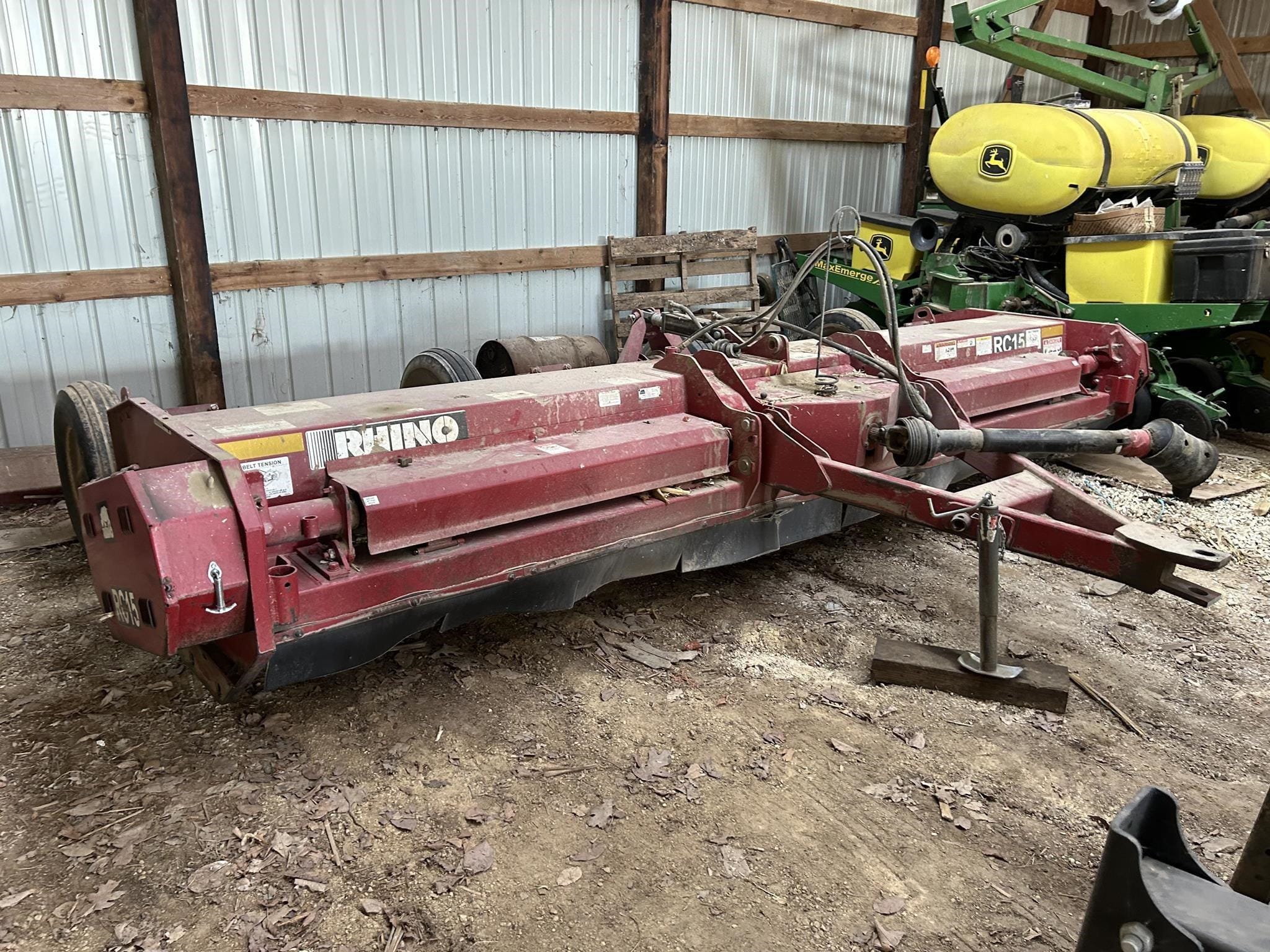 Rhino RC15 Equipment Image0