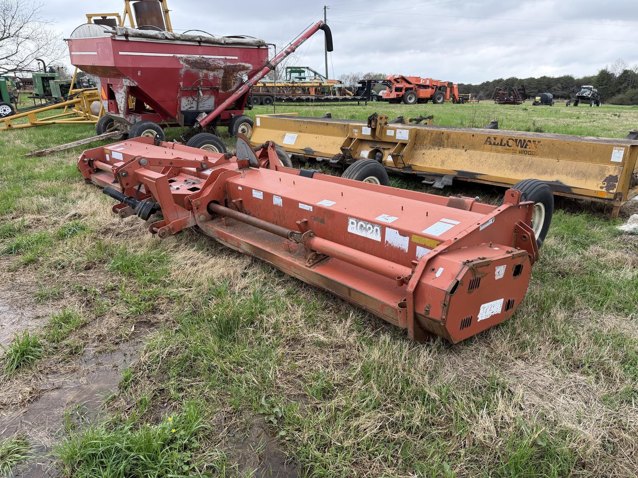 Rhino RC20 Equipment Image0