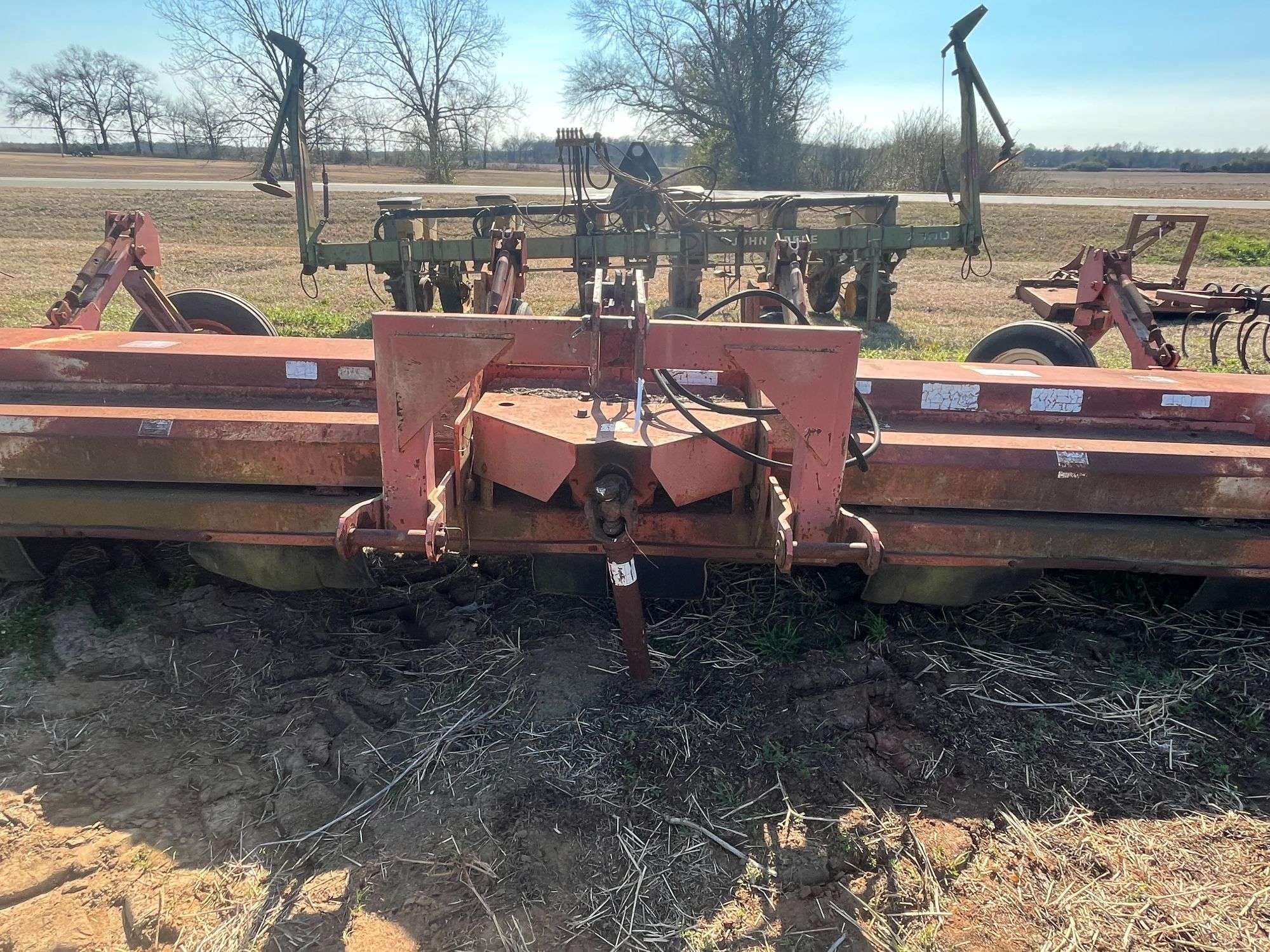 Rhino RC20 Equipment Image0