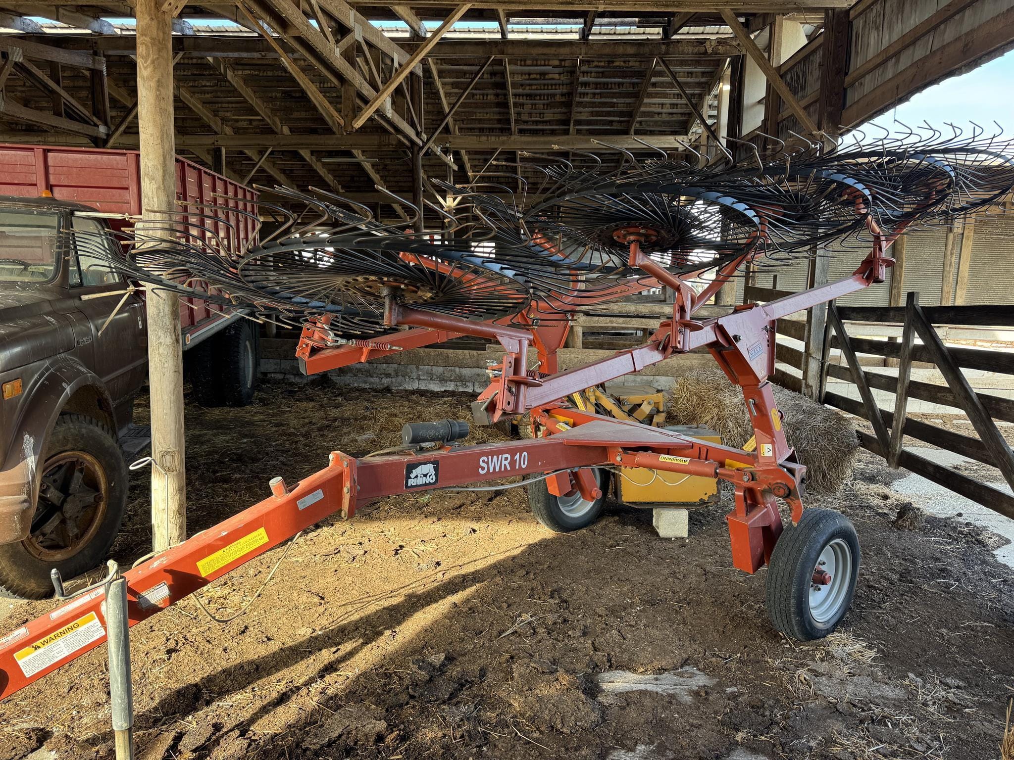 Rhino SWR10 Equipment Image0