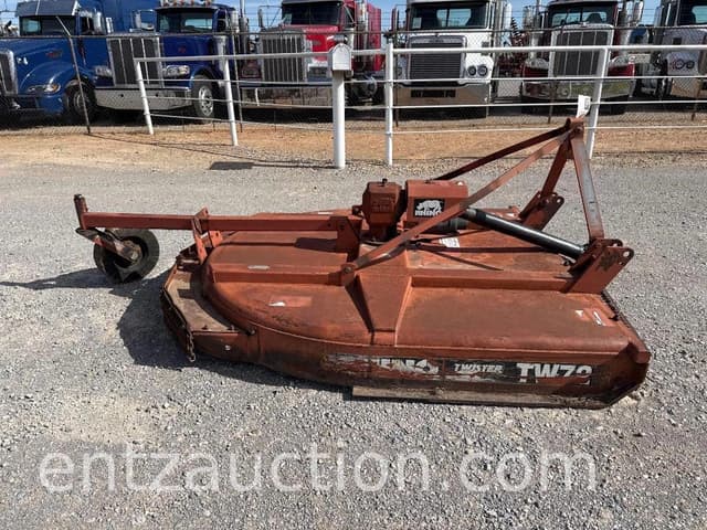 Image of Rhino TW72 equipment image 2