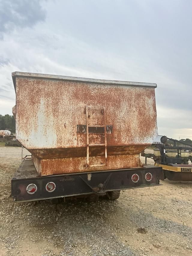 Image of Rhoman Undetermined equipment image 2