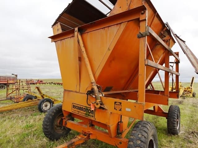 Image of Richardton 1200 equipment image 1