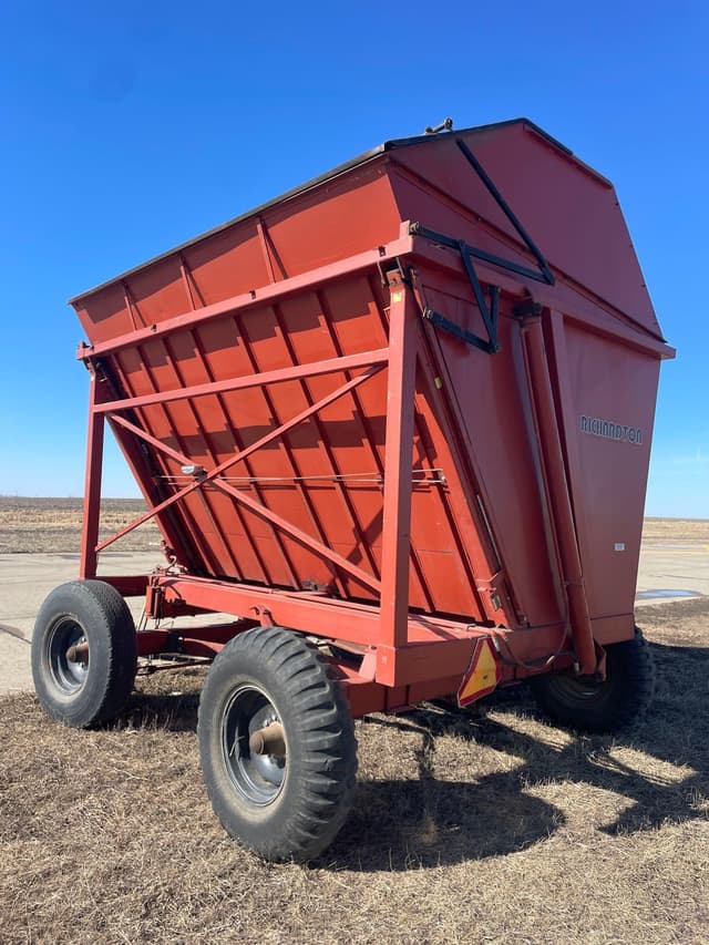 Image of Richardton 700 equipment image 4