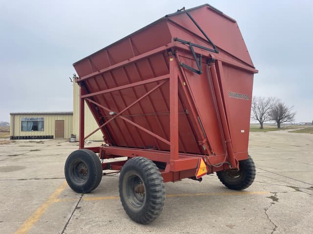 Image of Richardton 700 equipment image 2