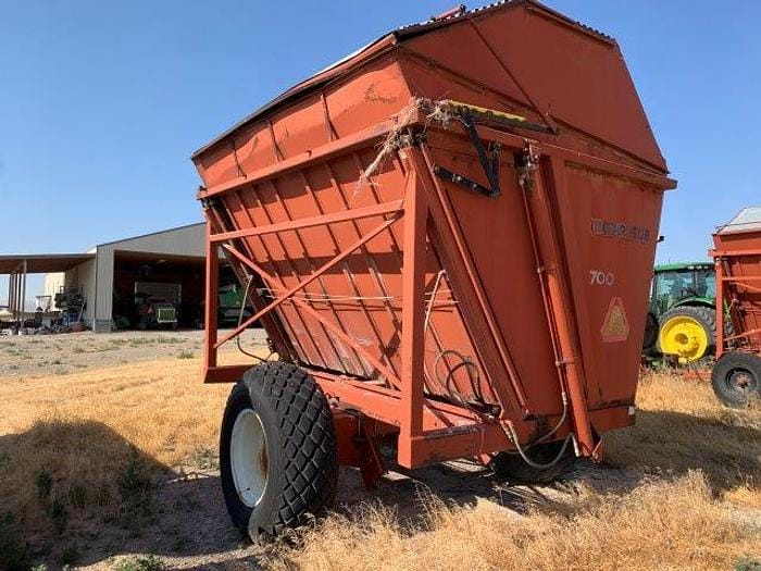 Richardton 700 Equipment Image0