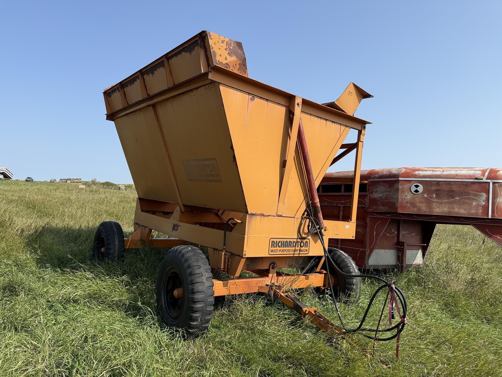 Richardton 1200 Equipment Image0