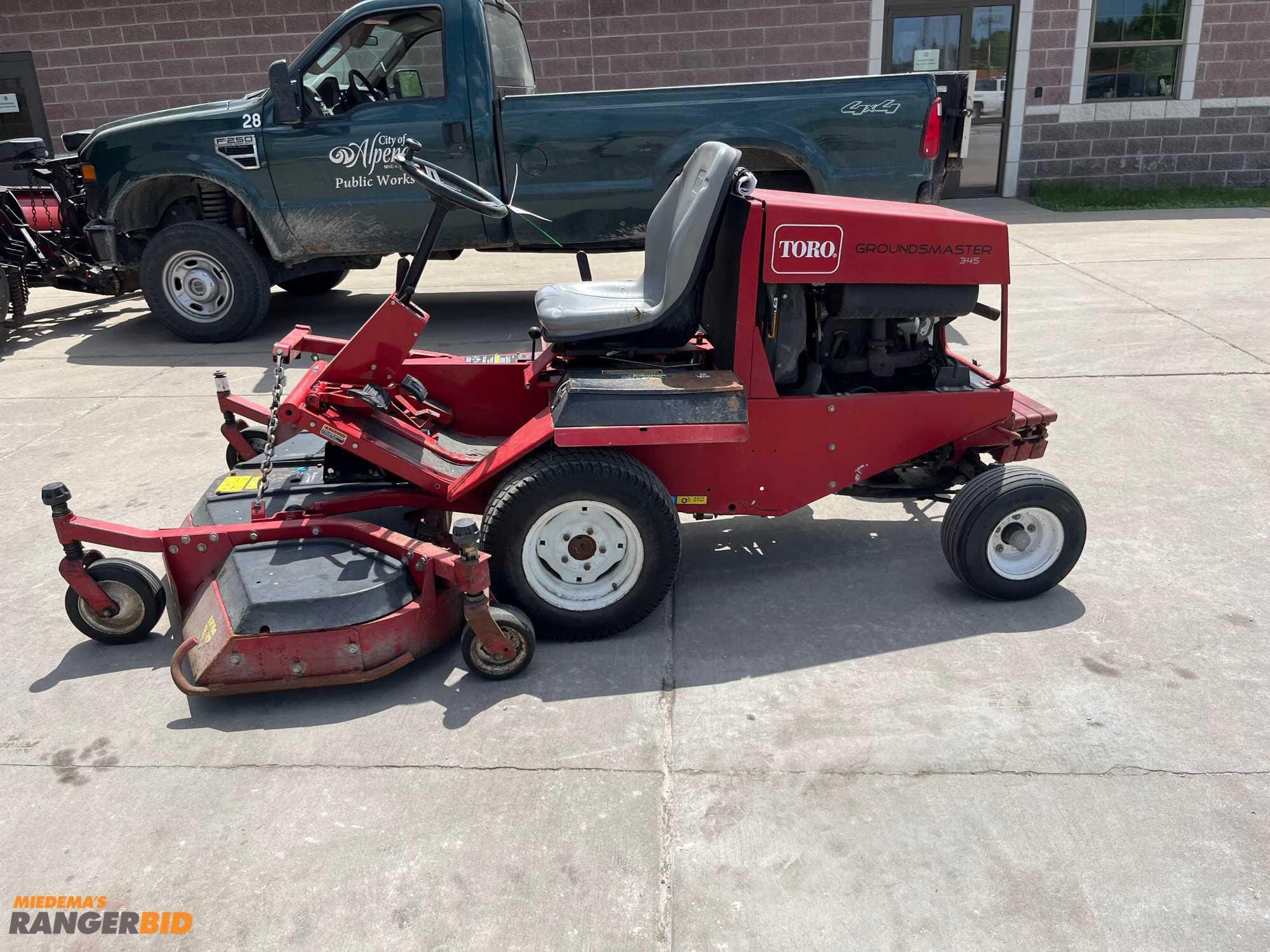 Main image Toro Groundsmaster 345