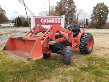 Main image Kubota L3130