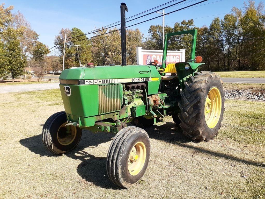 Main image John Deere 2350
