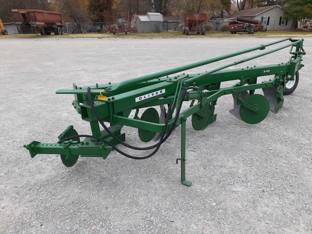 Main image Oliver 548