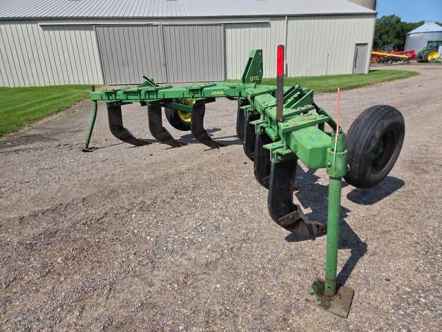 Image of John Deere 915 equipment image 4
