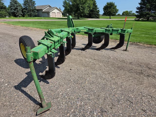 Image of John Deere 915 equipment image 3