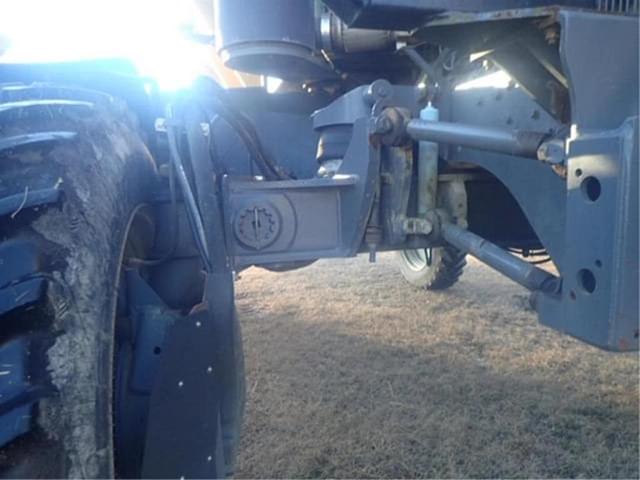 Image of RoGator RG1100B equipment image 2